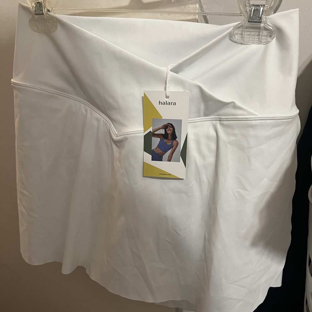 HALARA skirt